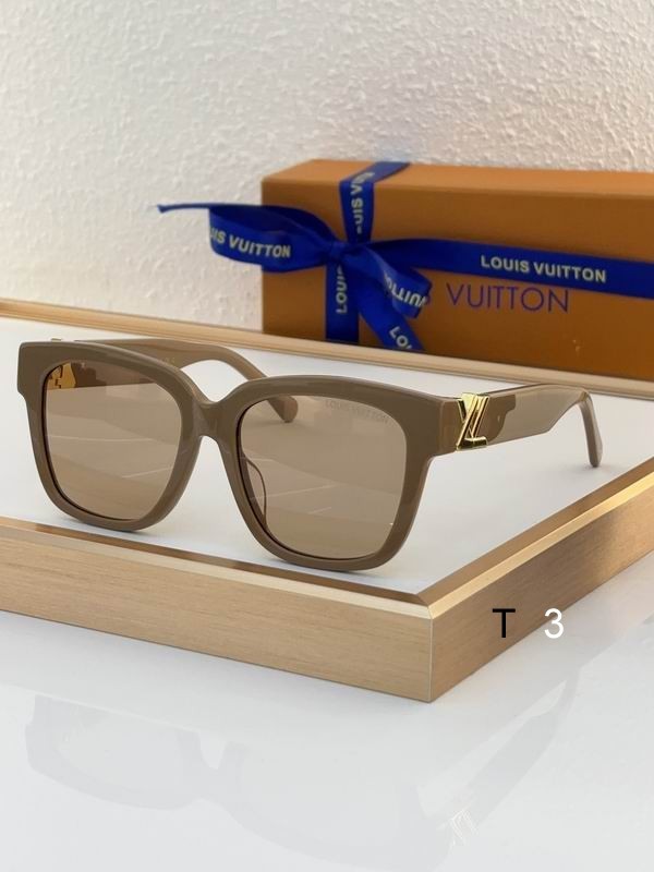 LV Sunglasses 679